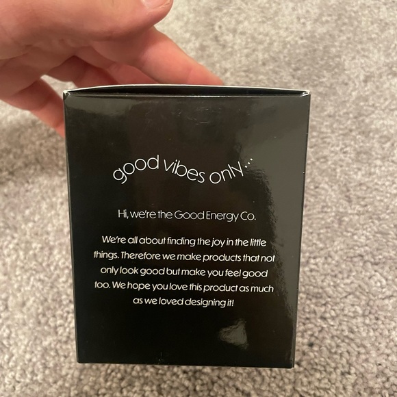 Good energy co Mr groom 🤵🏻 candle NWT bridesmaid gift - Picture 8 of 12
